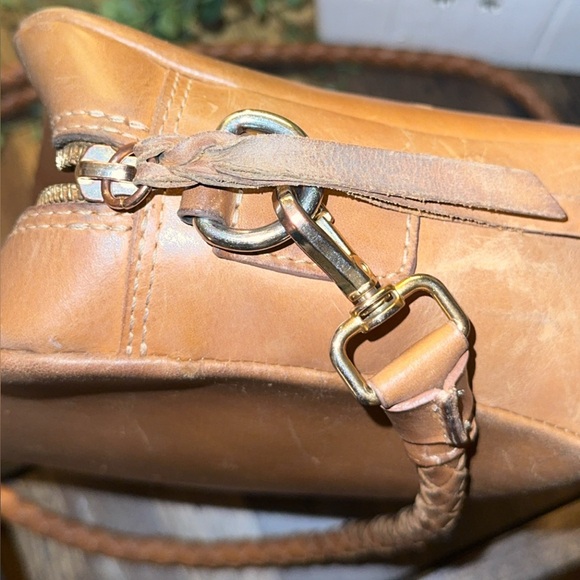 ABLE AUORA CROSSBODY BAG | GENUINE LEATHER - Picture 9 of 14